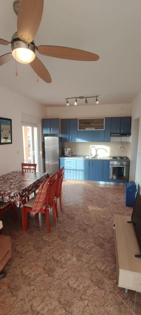Apartment Visum Primošten Esterno foto